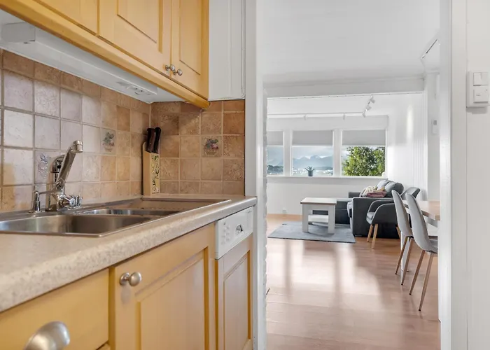Apartamento Cozy Arctic Hideaway L Fireplace L Parking *