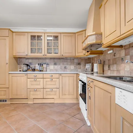 Cozy Arctic Hideaway L Fireplace L Parking Daire Tromsø